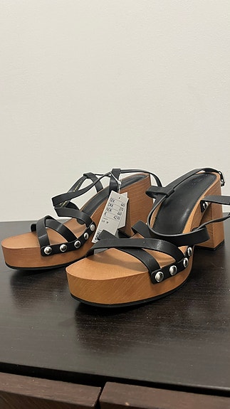 Product image 1 of 6