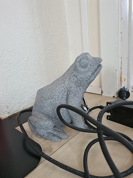 Product image 1 of 3