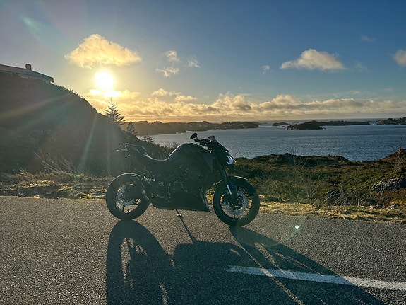 Kawasaki Z900 4 of 5