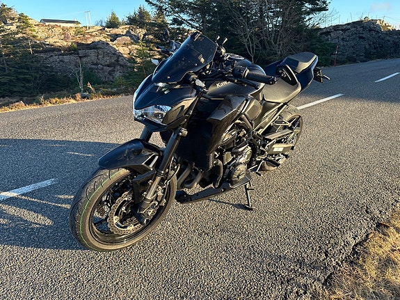 Kawasaki Z900 5 of 5