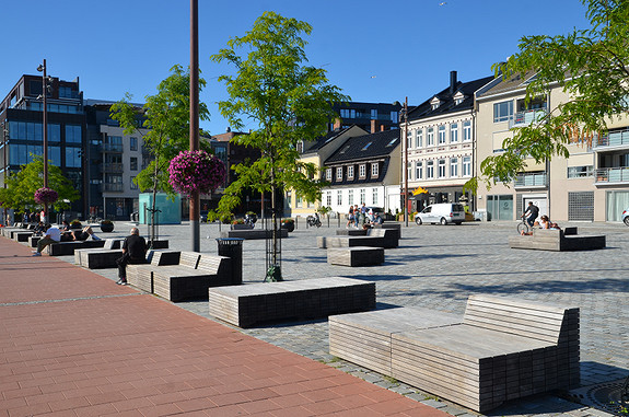 Tema torg og plasser