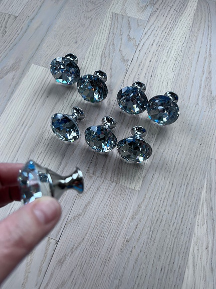 Product image 1 of 7