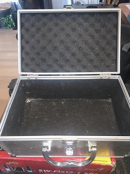Product image 2 of 8