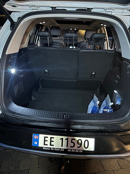 Maxus Euniq 6 9 of 21