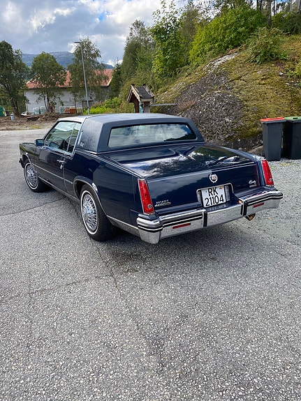 Cadillac Eldorado 2 of 15