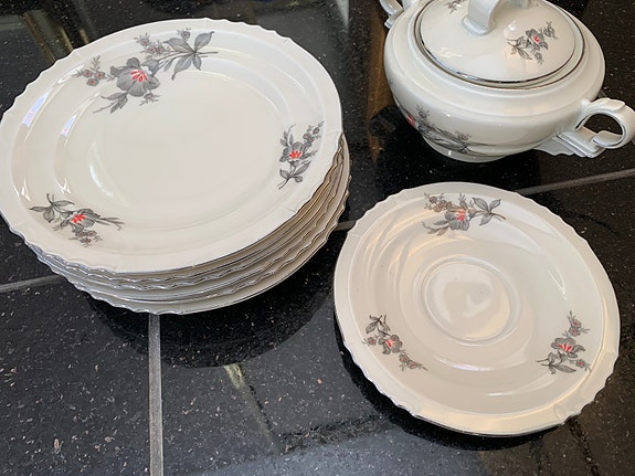 Product image 1 of 3