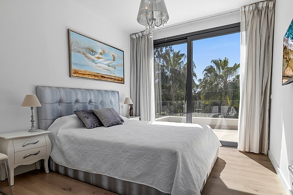 En megler med gode referanser - SPANIA1.no