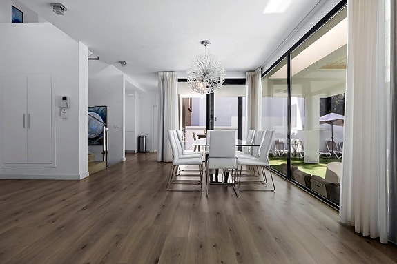 En megler med gode referanser - SPANIA1.no