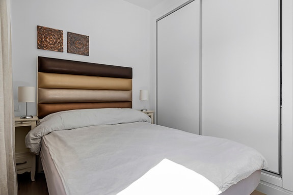 En megler med gode referanser - SPANIA1.no