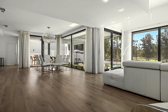 En megler med gode referanser - SPANIA1.no