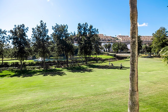 En megler med gode referanser - SPANIA1.no