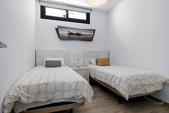 En megler med gode referanser - SPANIA1.no