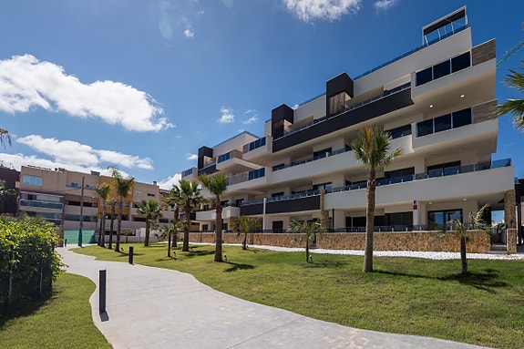 En megler med gode referanser - SPANIA1.no