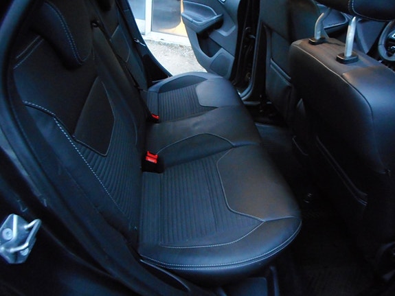 Ford Focus 26 of 28