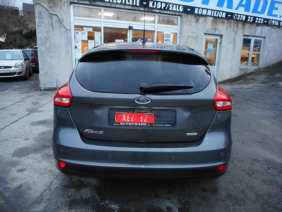 Ford Focus 11 of 28
