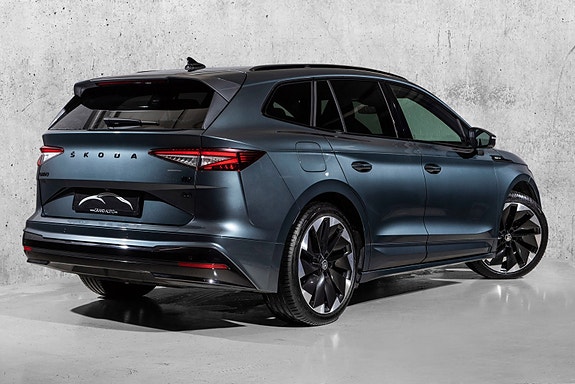Skoda Enyaq 2 of 30