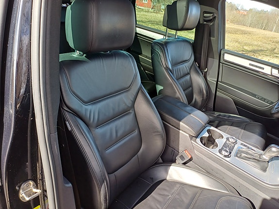 Volkswagen Touareg 16 of 30