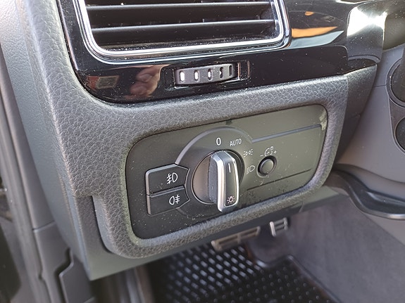 Volkswagen Touareg 24 of 30