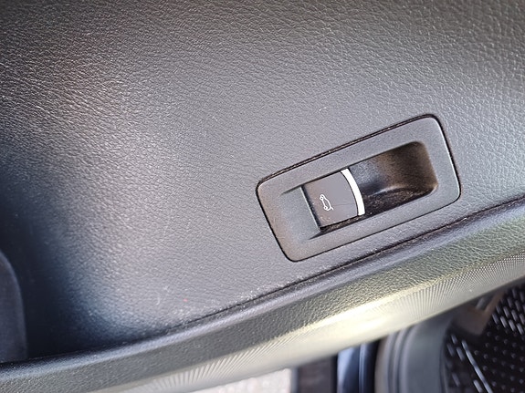Volkswagen Touareg 22 of 30
