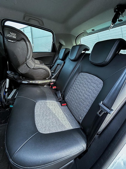 Renault Zoe 11 of 12