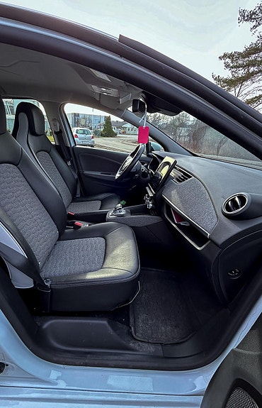 Renault Zoe 10 of 12