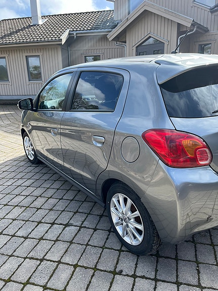 Mitsubishi Space Star 5 of 5