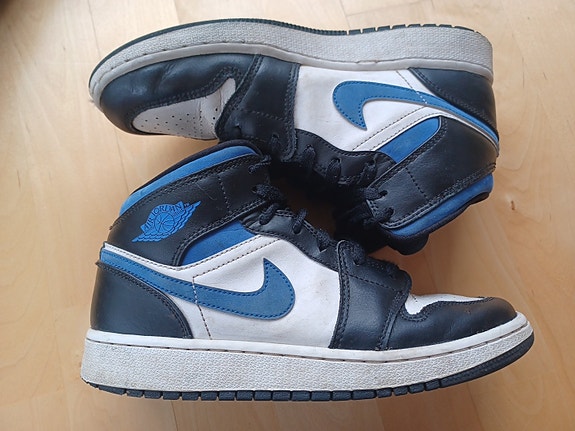 Product image 1 of 5