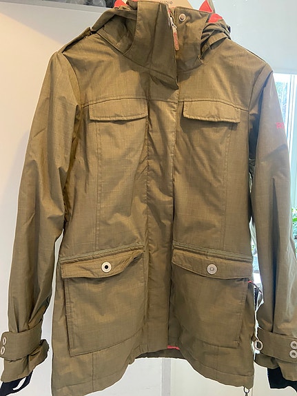 Product image 1 of 9