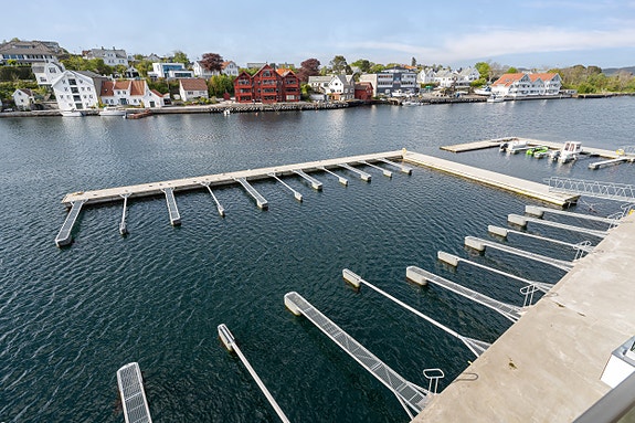 Våjen Brygge i Kopervik - Naust med båtplass eller kun båtplass 4 of 8
