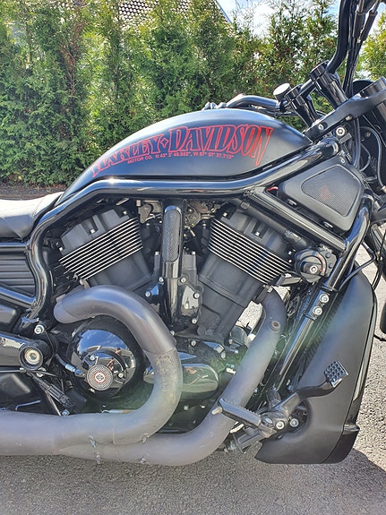 Harley-Davidson VRSCDX NIGHT ROD SPECIAL 2 of 5