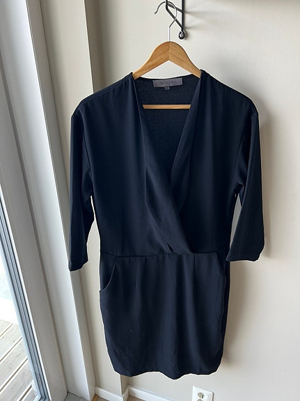 Product image 1 of 8