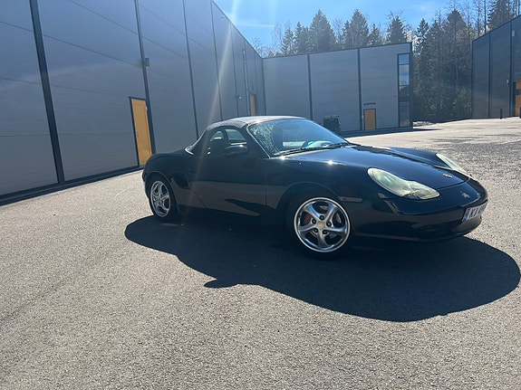 Porsche Boxster 2 of 19