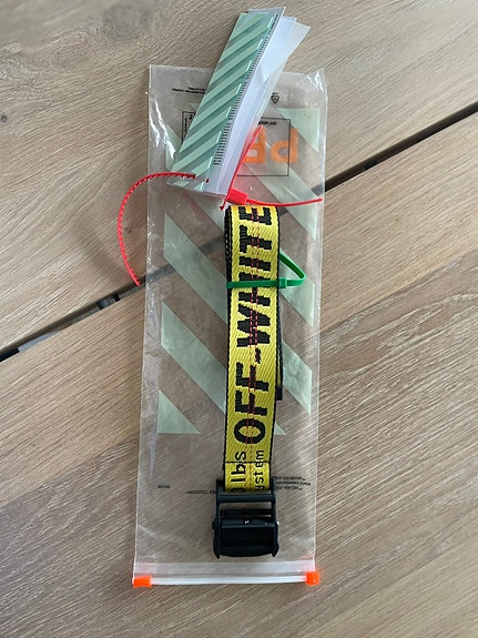Product image 1 of 3
