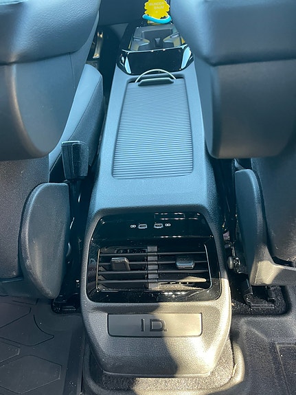 Volkswagen ID.4 GTX 9 of 26