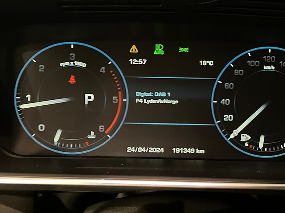 Land Rover Range Rover 17 of 17