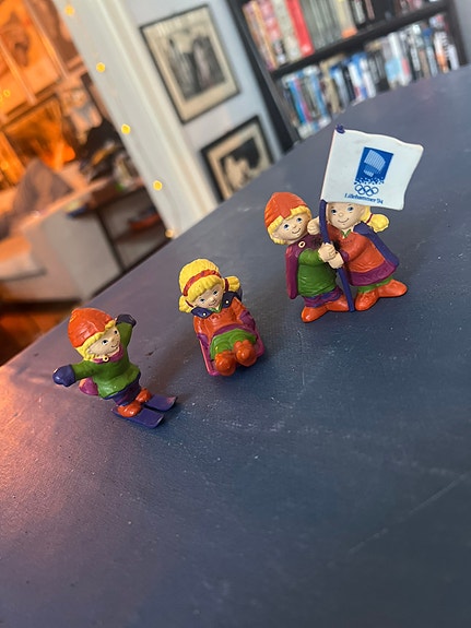 Product image 1 of 4
