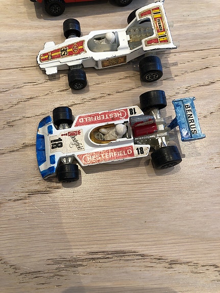 Product image 2 of 7
