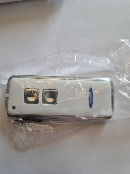 Product image 1 of 4