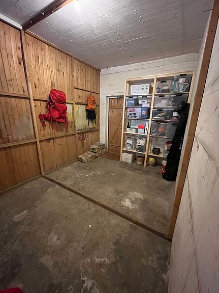 Product image 1 of 10