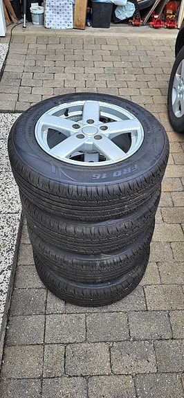 Product image 1 of 6