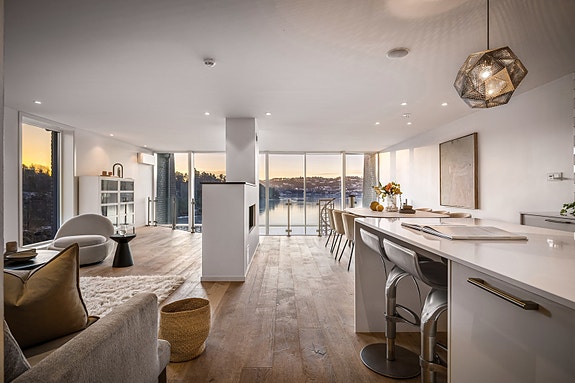 Velkommen til en leilighet av de sjeldne med eksepsjonell beliggenhet ved Nordåsvannet