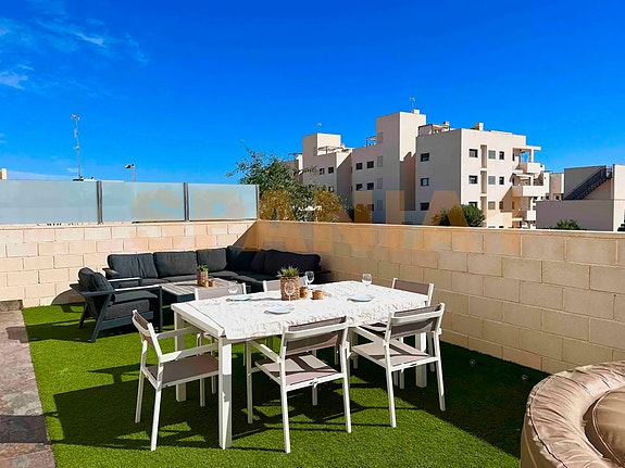 Bilder fra tilsvarende villa som skal bygges