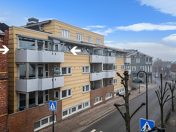 Velkommen til Storgata 55 - en oppusset leilighet for seniorer med gangavstand til det meste