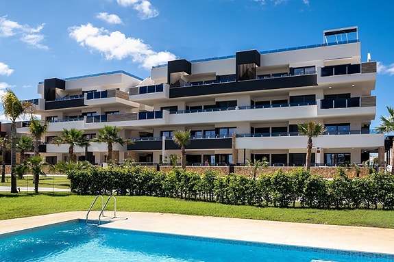 En megler med gode referanser - SPANIA1.no