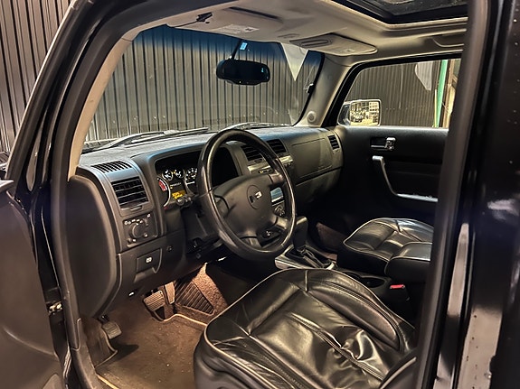 Hummer H3 15 of 29