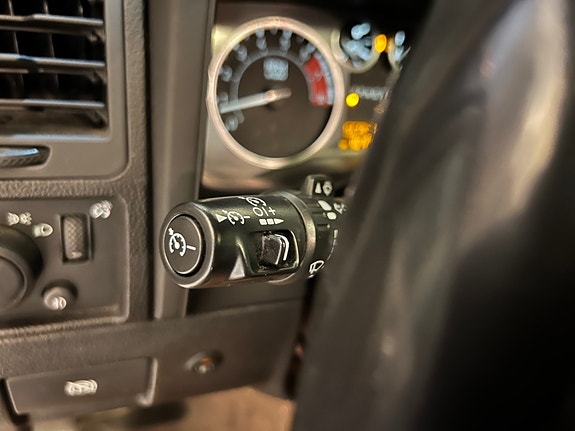 Hummer H3 18 of 29