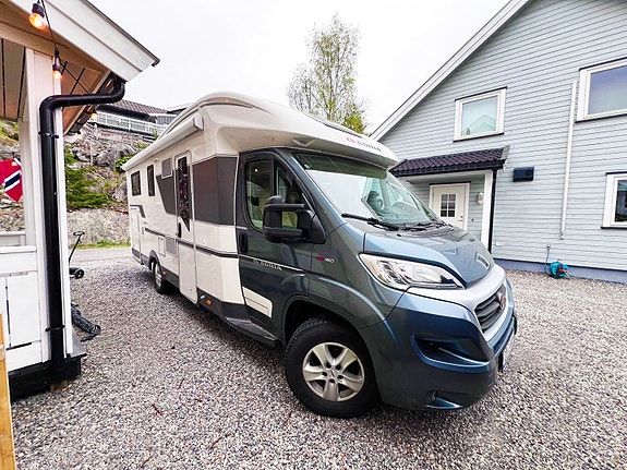 Adria HØSTFERIE LEDIG 2 of 30