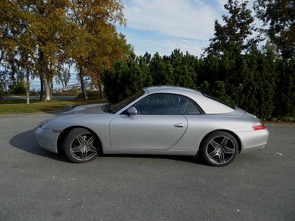 Porsche 911 12 of 30