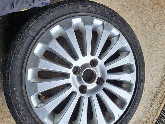 Product image 1 of 2