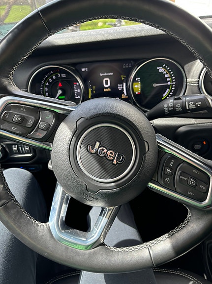 Jeep Wrangler 5 of 24